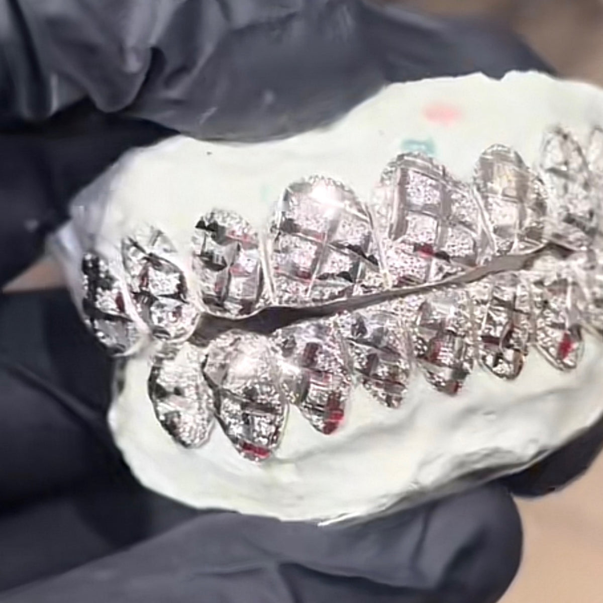 Silver Diamond Cut + Diamond Dust Grillz